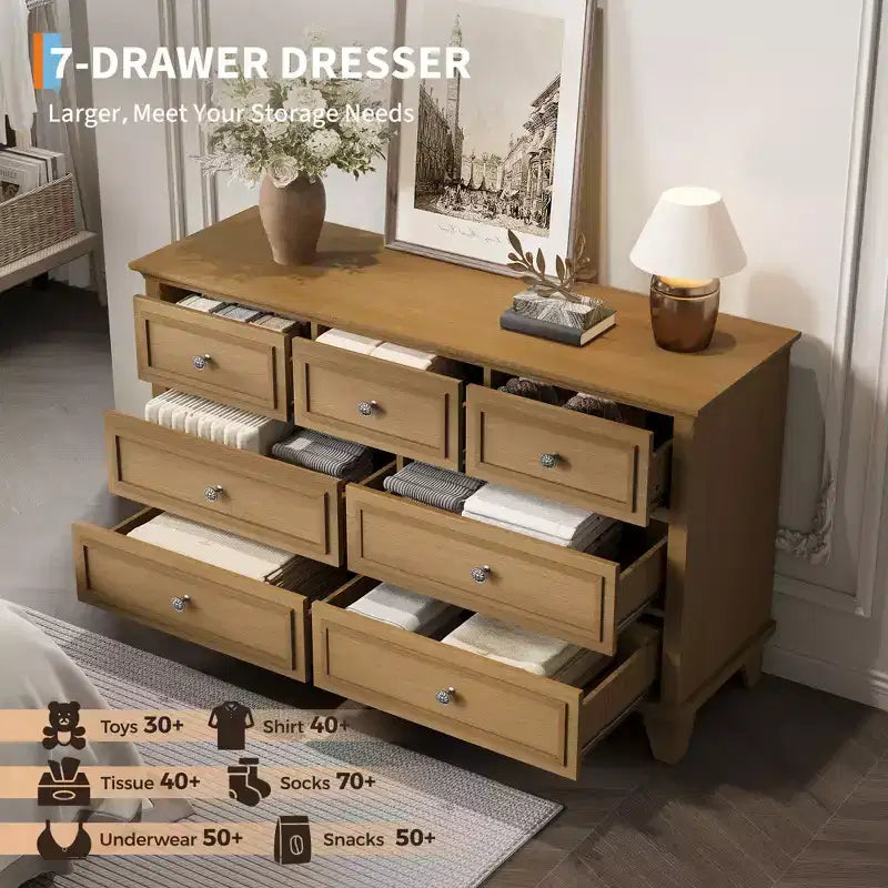 Commode à 7 tiroirs, Grande commode en bois avec poignées métalliques