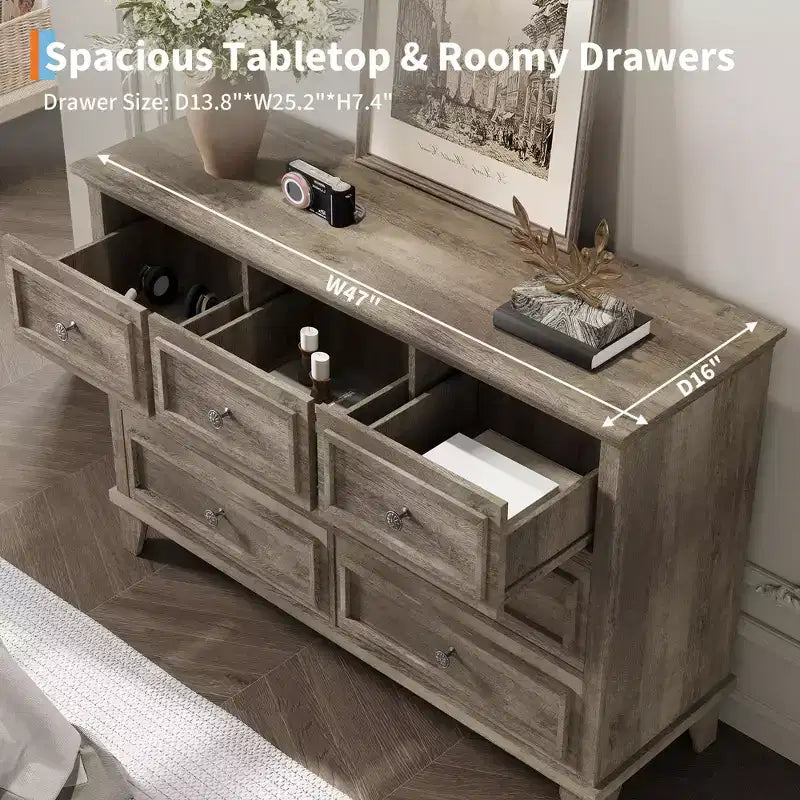 Commode à 7 tiroirs, Grande commode en bois avec poignées métalliques